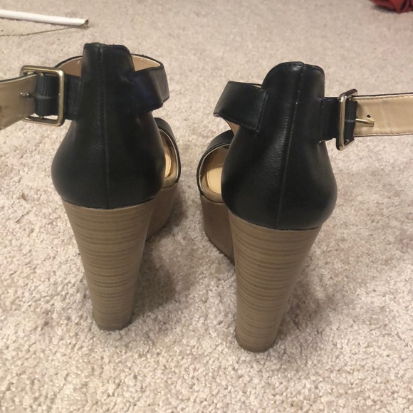 Jessica Simpson Wedges - Picture 4 of 5